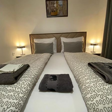 Akacfa Boutique Apartment Budapest Bagian luar foto